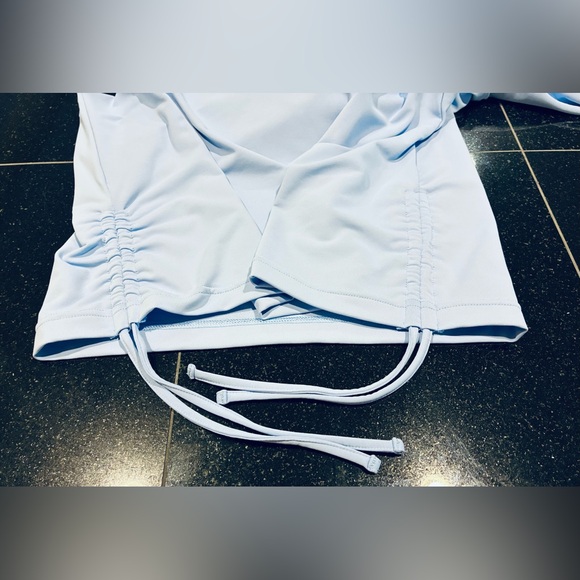 Magnolia Lane Tech Masters Light Blue 1/4 Zip Cinch Sides SZ. Med. Women’s - Picture 8 of 16